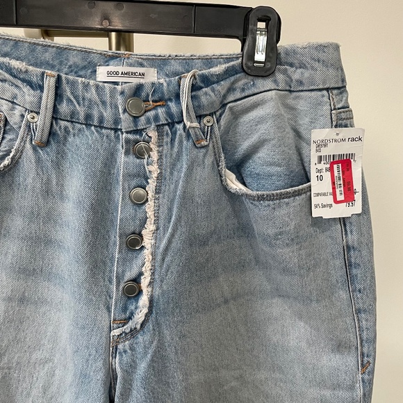 Good American Jeans - Picture 3 of 4